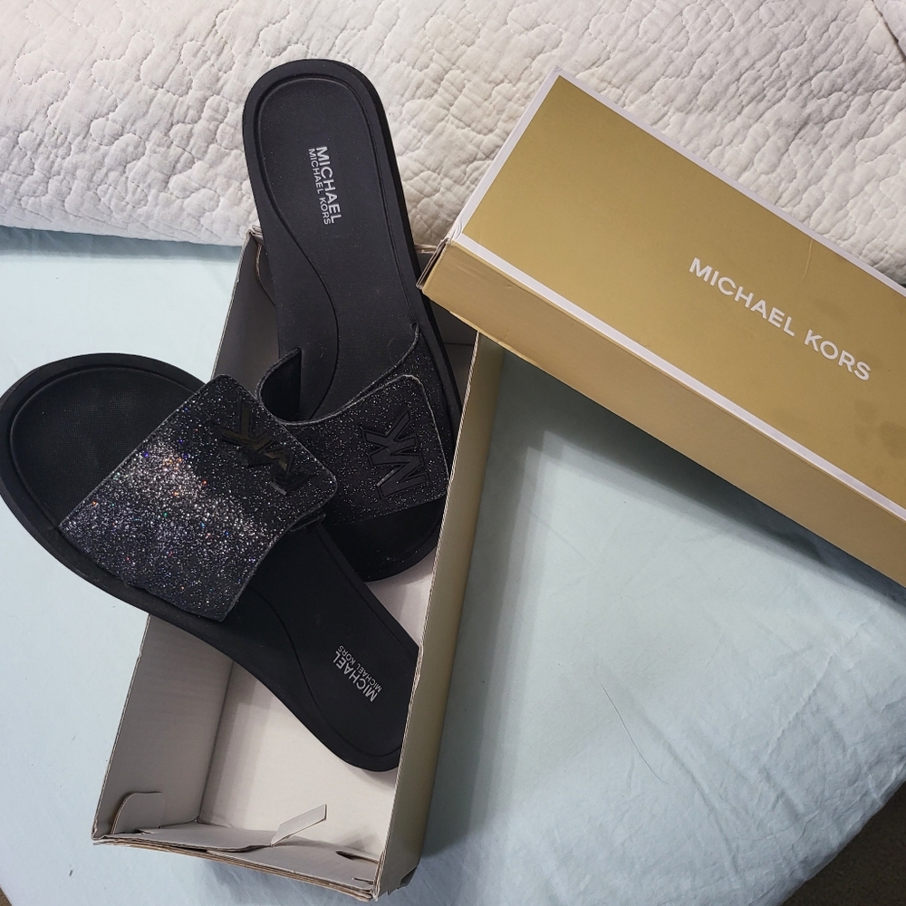 Michael Kors slide 8m